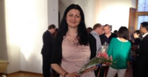 Нина Каменова с български справочник в Мюнхен